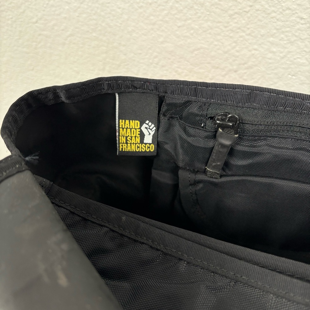 Timbuk2 Red and Black Classic Messenger Bag - Picture 4 of 14